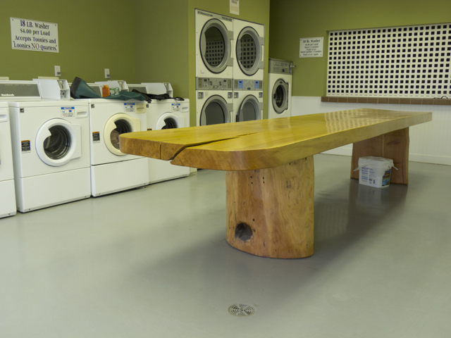 Laundry table